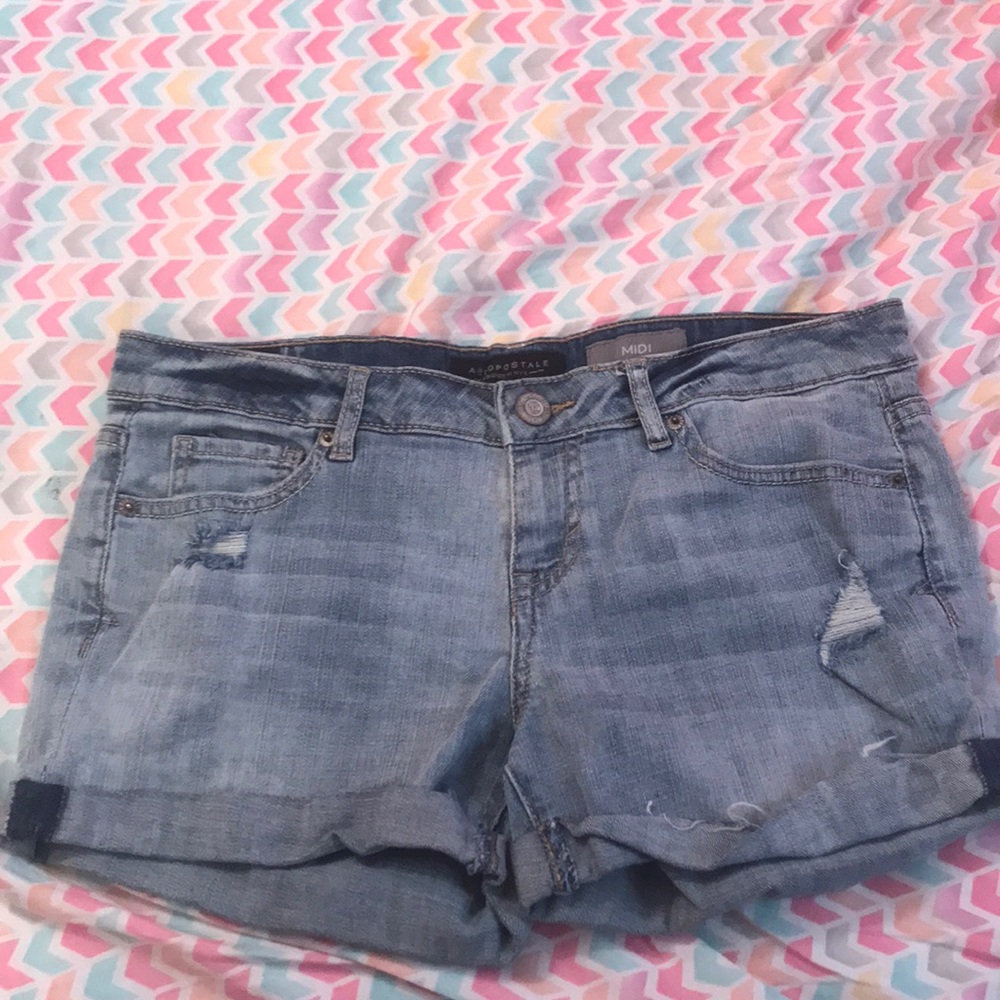 Aeropostale midi jean shorts